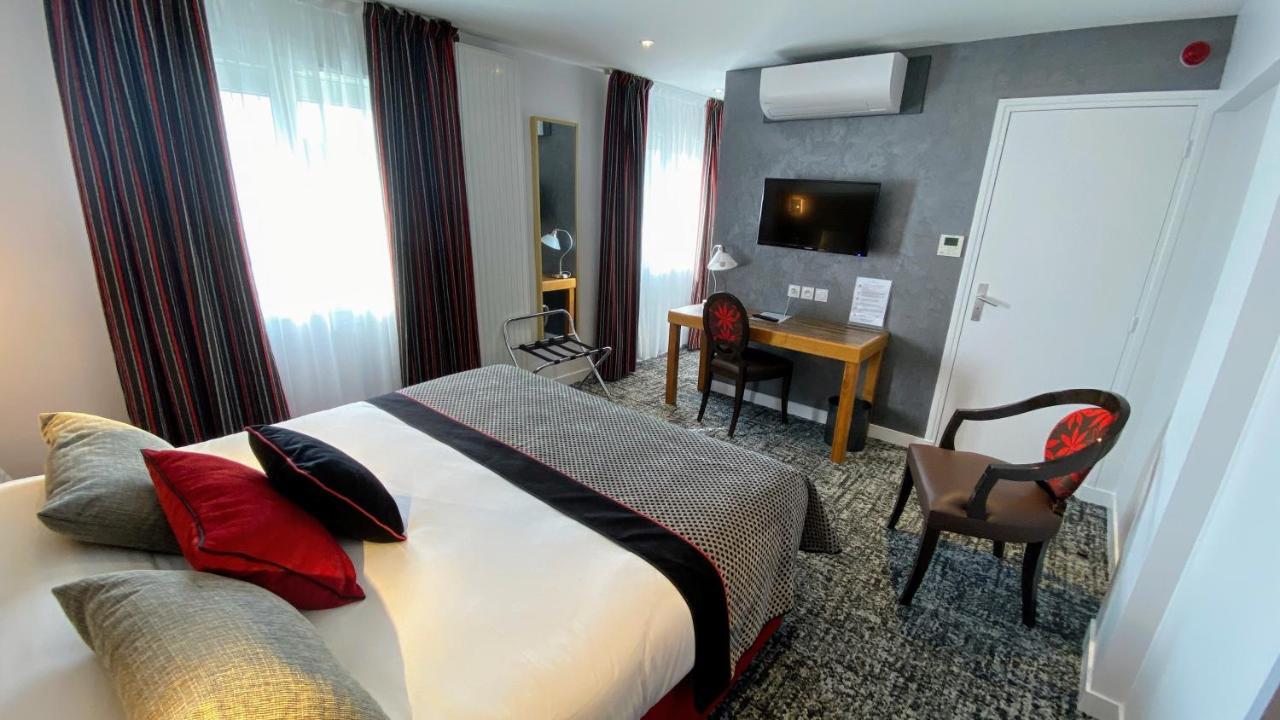 Logis - Le Christina Hotel Bourges Ngoại thất bức ảnh