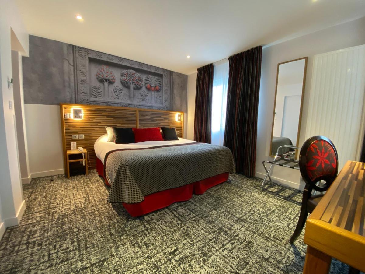 Logis - Le Christina Hotel Bourges Ngoại thất bức ảnh