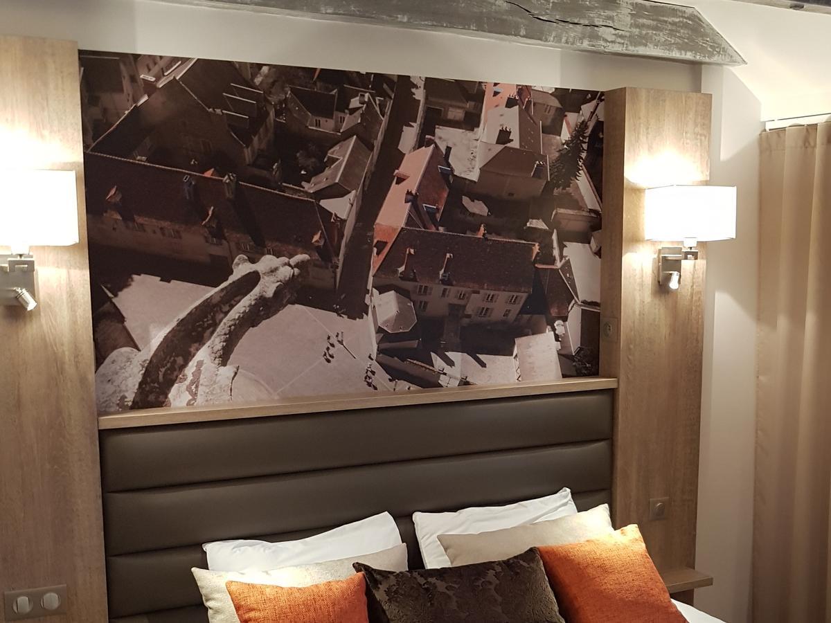 Logis - Le Christina Hotel Bourges Ngoại thất bức ảnh